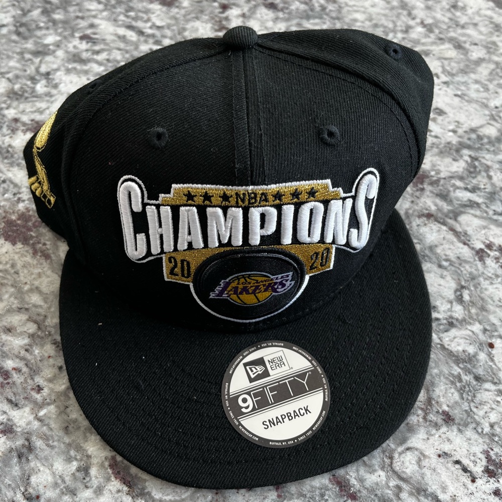 NBA Lakers Champion 2020 Snapback Hat Cap New Era
